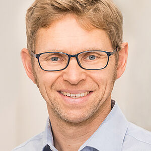 Dr. Michael Niggemann
