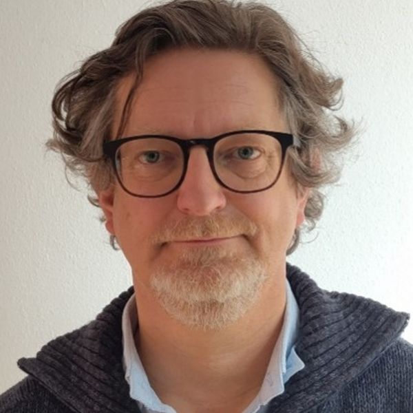 Dr. Udo Berthold Dr. Udo Berthold