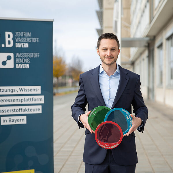 Dr. Fabian Pfaffenberger Dr. Fabian Pfaffenberger