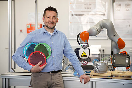 Prof. Dr. Ronald Schmidt-Vollus Prof. Dr. Ronald Schmidt-Vollus
