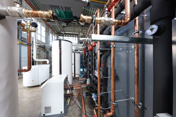 Energieeffiziente Systeme der Gebäudetechnik
