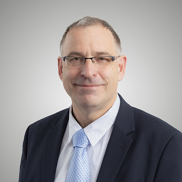 Robert Scherer Robert Scherer