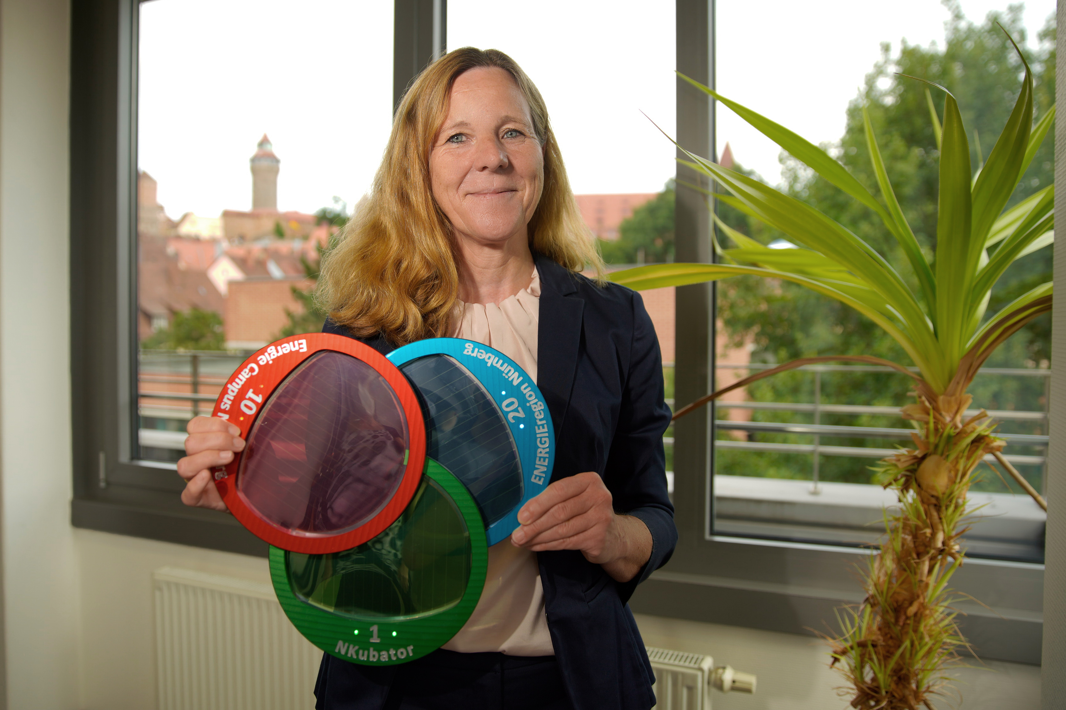 Dr. Silvia Kuttruff Dr. Silvia Kuttruff